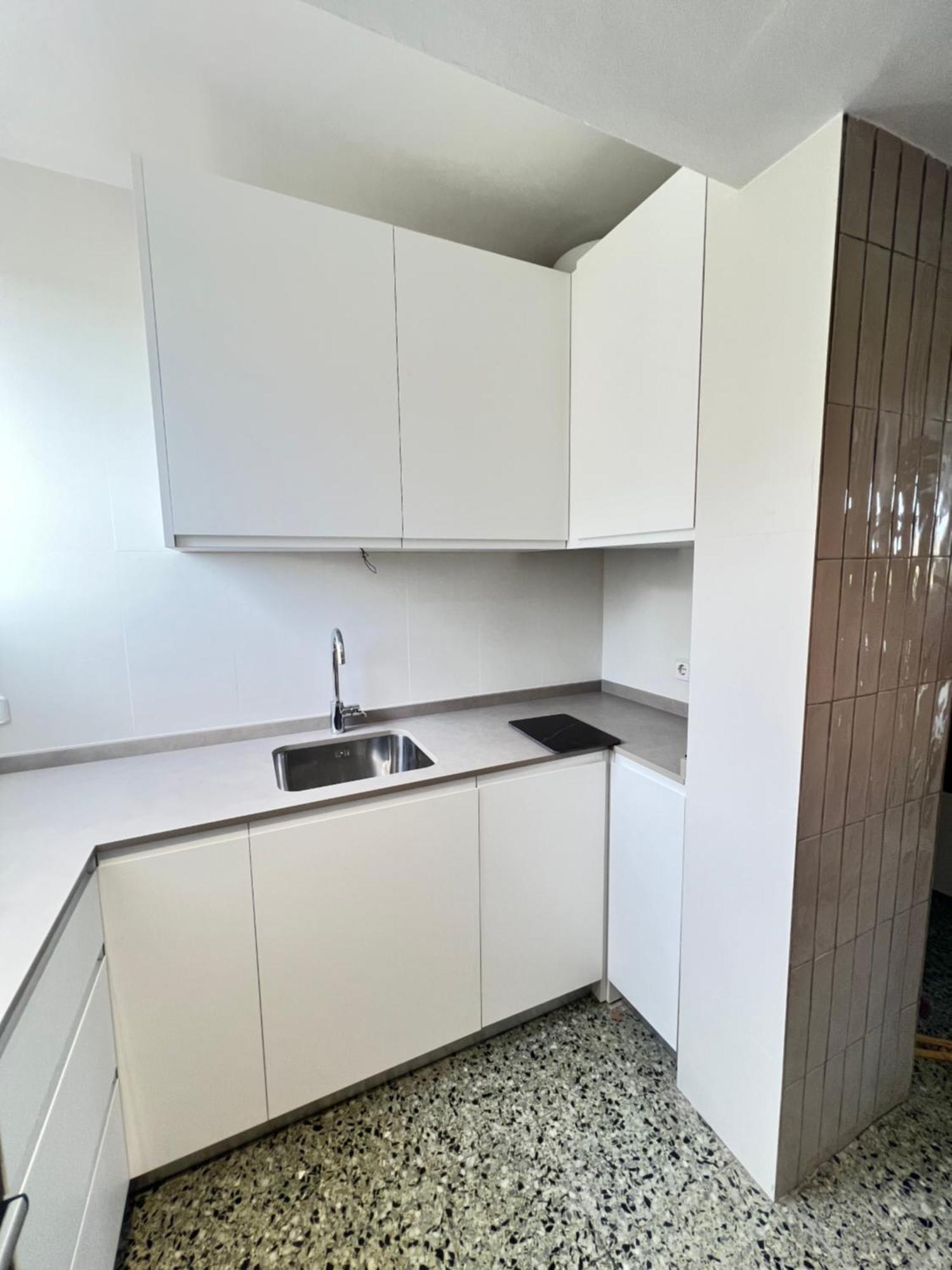 3 Room Apartment, 500M To Beach, Swimming Pool, Nice Terrace Roses Buitenkant foto